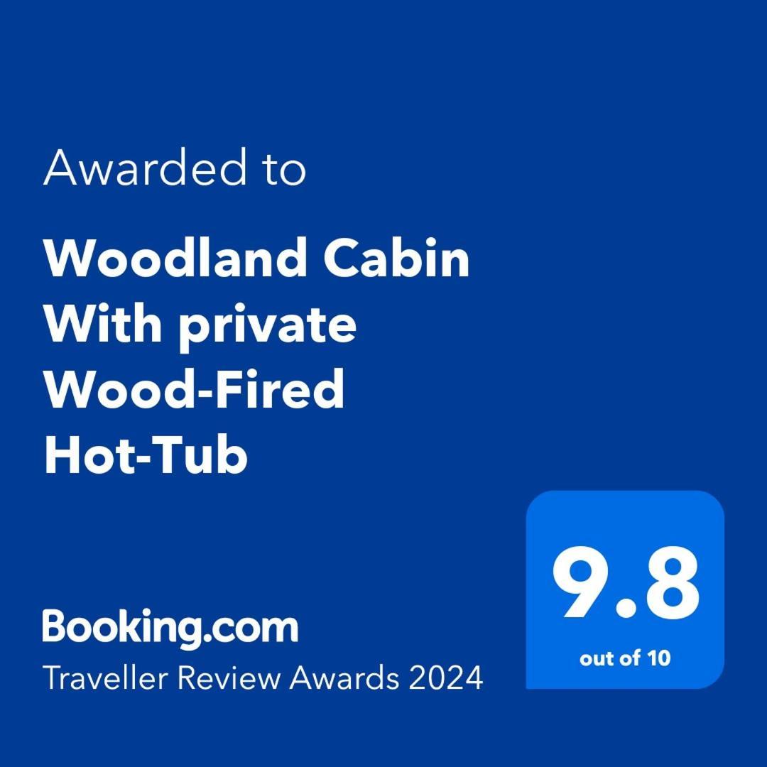 Woodland Cabin With Private Wood-Fired Hot-Tub Villa Farnham  Kültér fotó